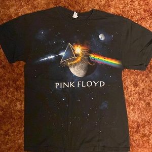 Vintage Pink Floyd T-Shirt. Size Medium